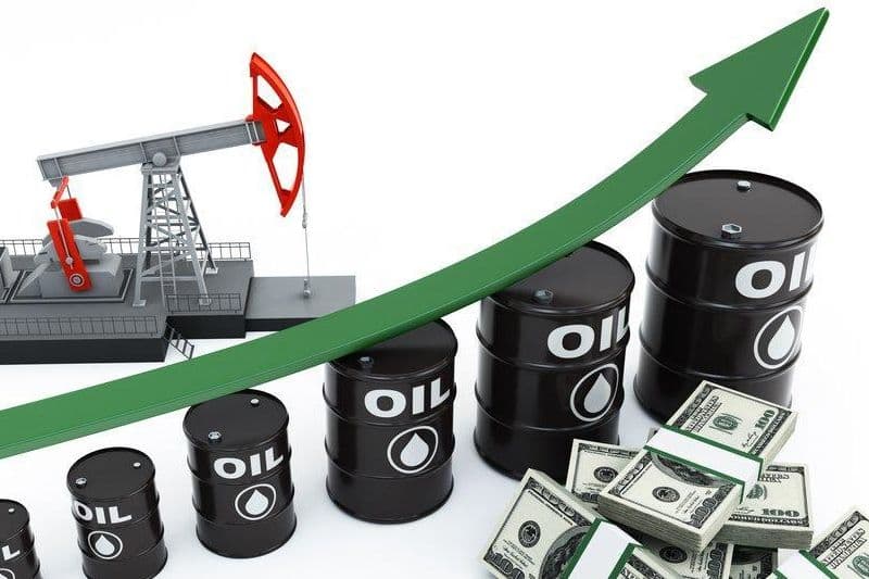 Oil prices rise on U.S. crude inventories fall