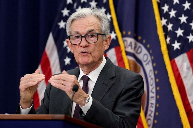 Trump says Powell is "damaging" the housing sector