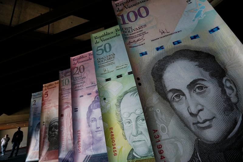 Venezuela to resume dollar sales following US blockade