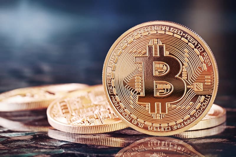 Bitcoin was promised a drop to $ 38,000 and compared to Benjamin Button