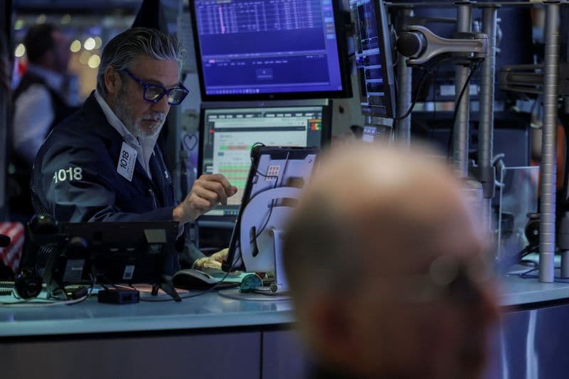 Investors eager for delayed data to shed light on US economy