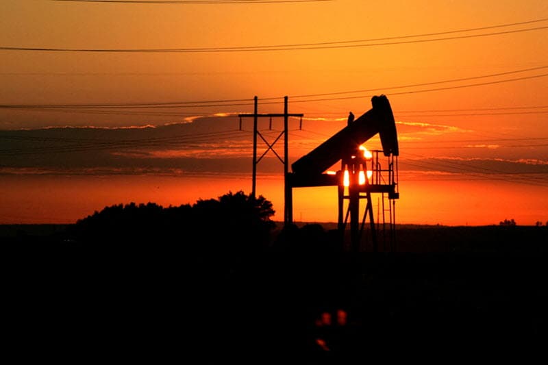 Trump: Venezuela to Transfer 30-50 Million Barrels of Oil to the US